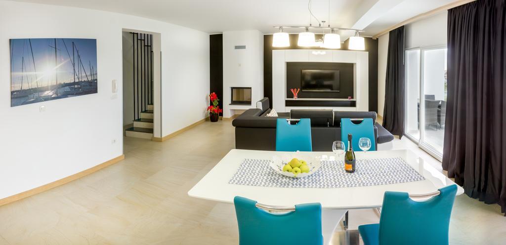 Trogir Residence Vila A 希杰·弗朗吉卡 外观 照片